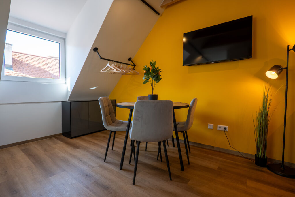 250510 Mihalca Homes Günzburg-34