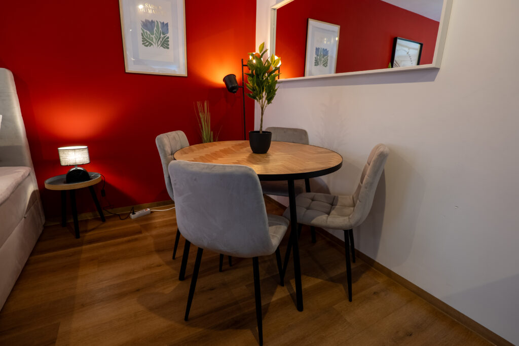250510 Mihalca Homes Günzburg-46
